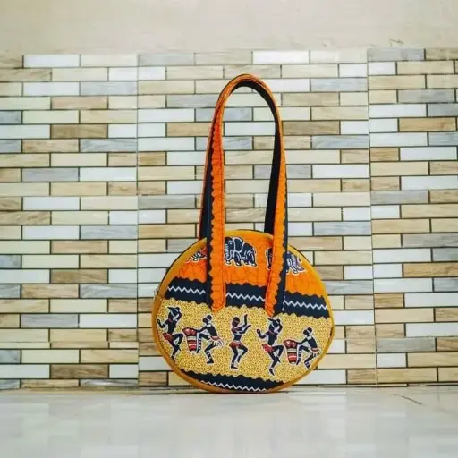 Handicrafted bag