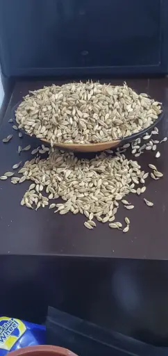 White cardamom 